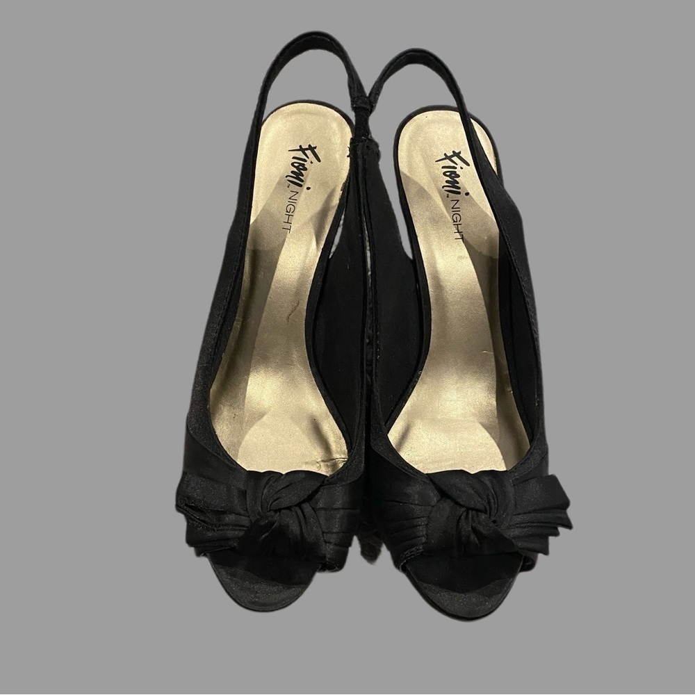 Fioni night heels size black peep toe size 8.5 women’s